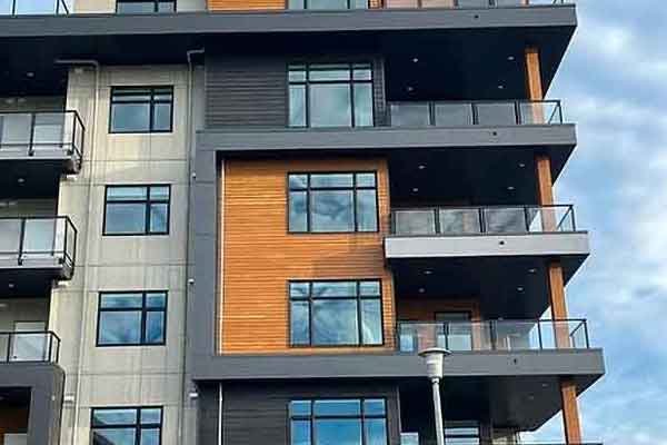 Glass balcony rails in Ontario are ideally suitable for condos and apartments.